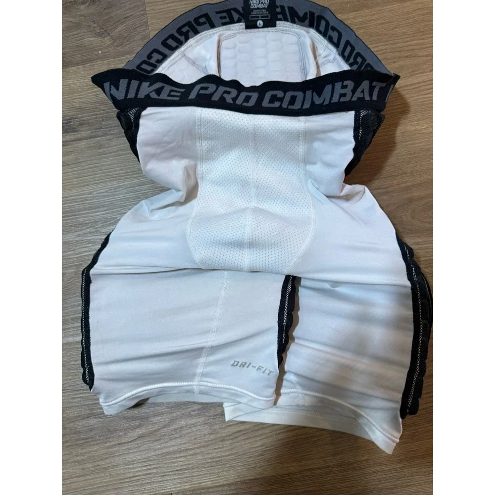 Nike Pro Combat‎ Hyperstrong Padded Football Compression Shorts (Men's Large)